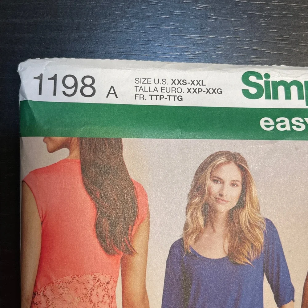 Simplicity pattern 1198 - Picture 2 of 3
